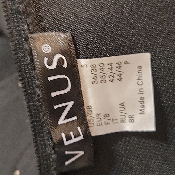 Dress 👗 - Picture 7 of 8